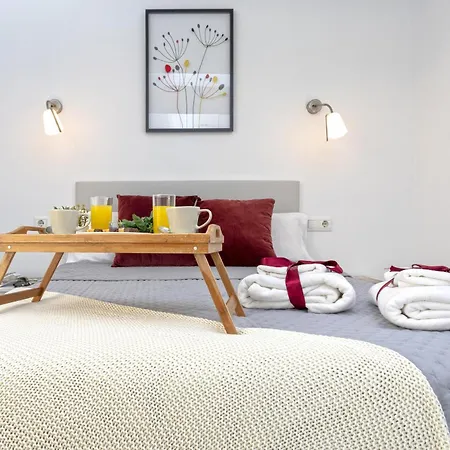 -malagasunapts-malagueta Estudio Aa Wifi Malaga